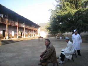 云南玉溪通海县遭霍乱突袭 疫情已得到控制(图)